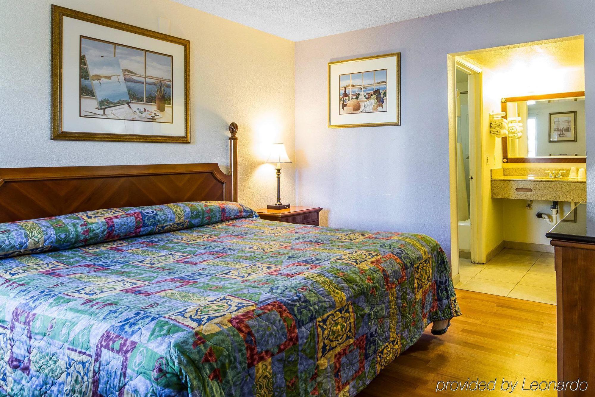 Rodeway Inn Vallejo Eksteriør billede